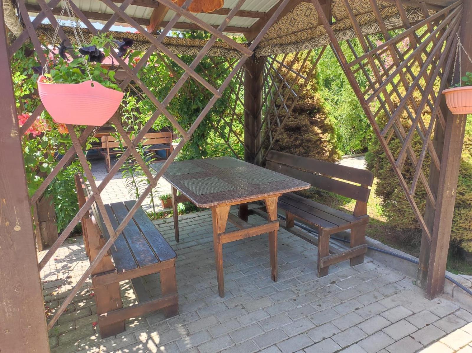 Hotel В Гостях На Иссык-Куле Cholpon-Ata Exterior foto